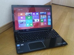 20131204dynabook-01-open